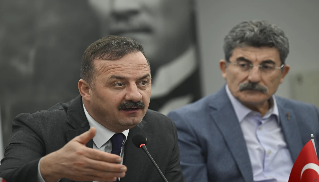 Yavuz Ağıralioğlu: Ümit Özdağ’ın gözaltına alınması kabul edilemez