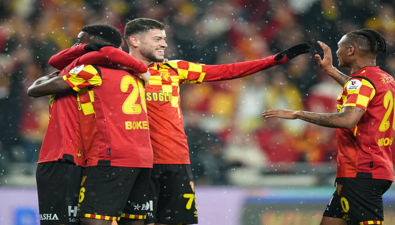 Göztepe 5 golle 3 puan alarak uğurladı.