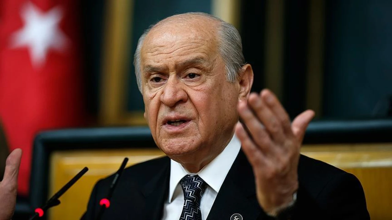 Bahçeli, “Hiç kimse dokunulamaz, ulaşılamaz, erişilemez ve hesap sorulamaz değildir.”