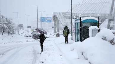 Doğu Anadolu'da yoğun kar yağışı: 644 yerleşim yerinin yolu kapandı