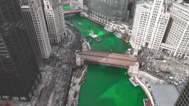 Chicago’da Aziz Patrick Günü Kutlamaları: Nehir yeşile boyandı